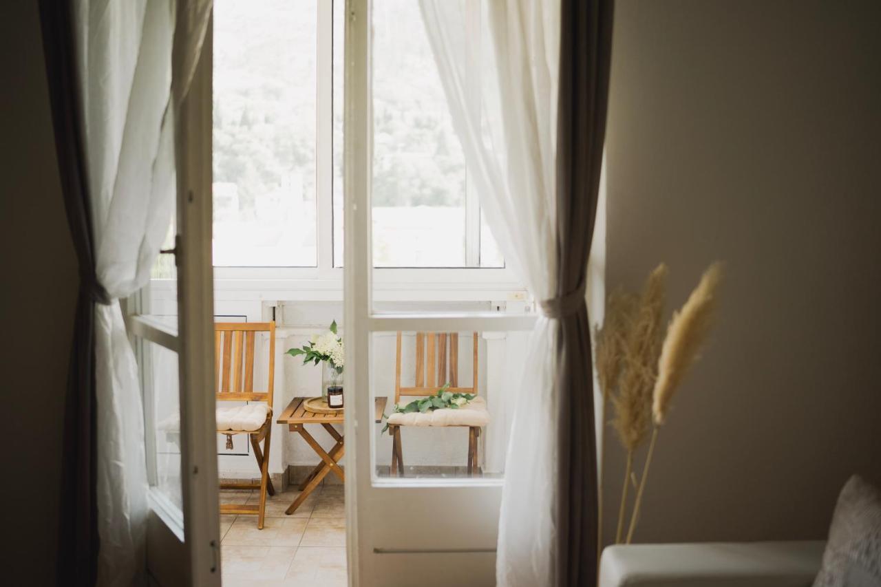 Riverland - Lovely Apartment מוסטר מראה חיצוני תמונה