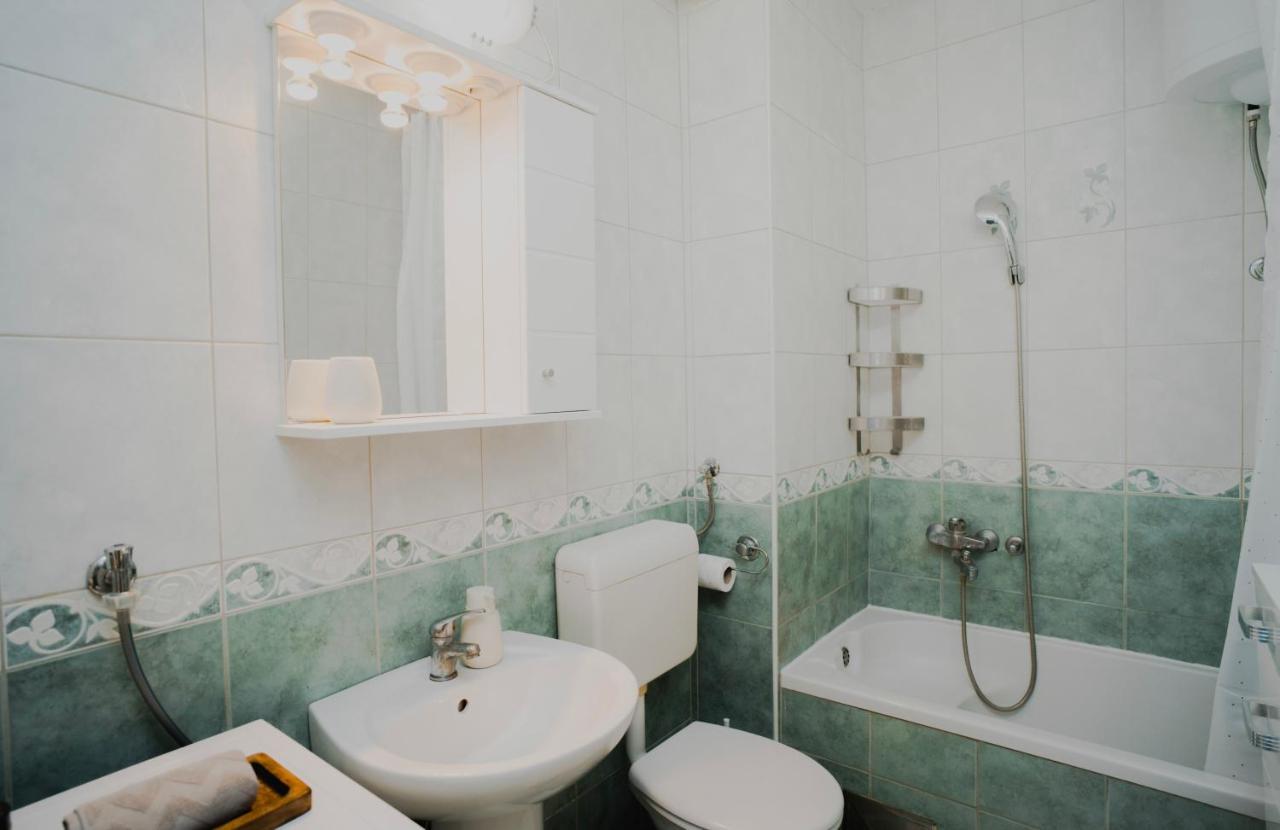 Riverland - Lovely Apartment מוסטר מראה חיצוני תמונה